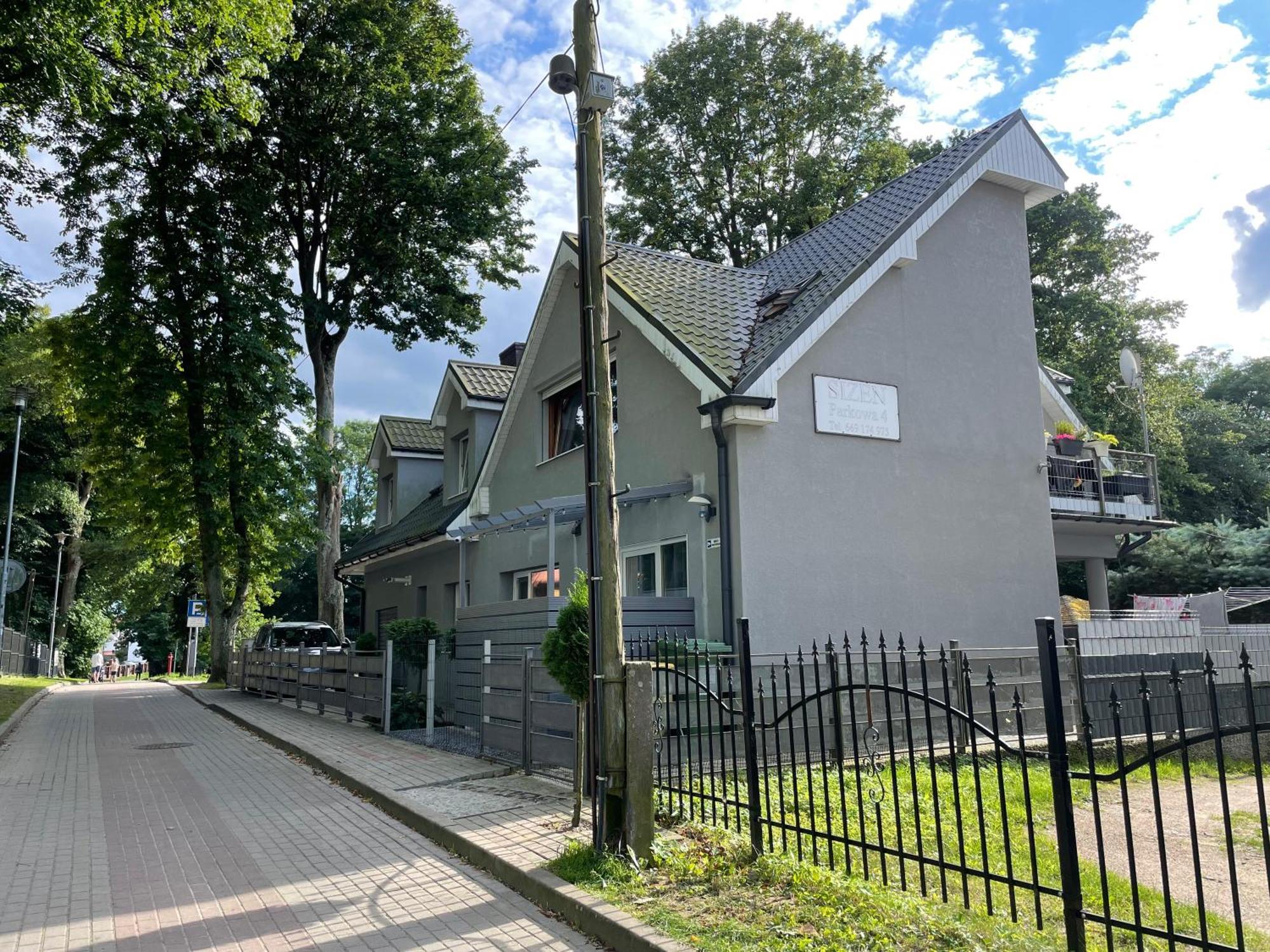 Sizen Rewal - Noclegi Pokoje I Apartament Exterior foto